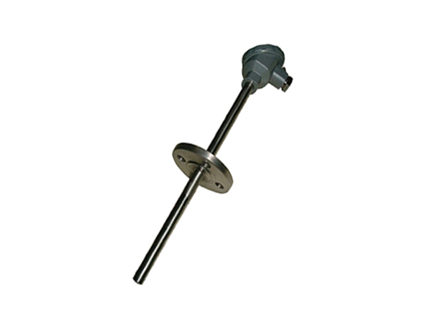 法兰安装温度变送器